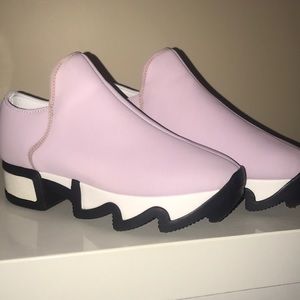 iRi NYC Pink Neoprene Low Top Sneaker 7 - 8 36